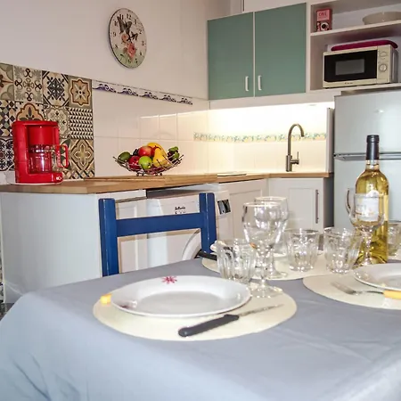 Les Goelettes By Interhome